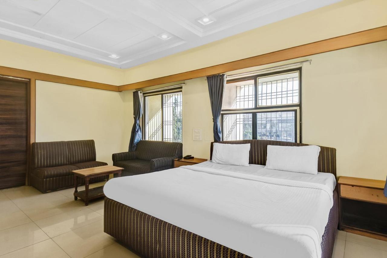 Collection O 80110 Shangrila Rivera Execitive Aurangābād Exterior foto